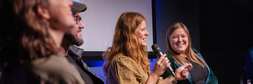 The header shows Farina Shurzfeld, Pia Marten, and Miriam Partington on the Digital Health Gold Rush panel at Factory Berlin.